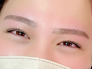 ハピネス(HAPPINESS)/眉毛waxで手軽に垢抜け