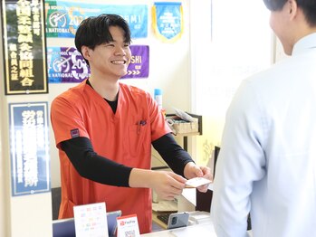 鍼灸整骨院ひで/笑顔で皆様をお待ちしております