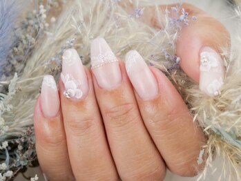 レーヴ(_reve)の写真/シンプルだからこそ、技術力が光る☆お肌の色や爪の形を見極め、あなたにピッタリのデザインを提案します♪