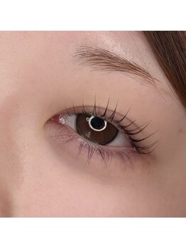 ファルコ(Falco)/パリジェンヌラッシュリフト