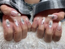 レアネイル 新宿(le'a nail)/ホワイトオーロラデザイン