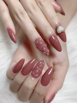 エム(EM)/キルティングネイル