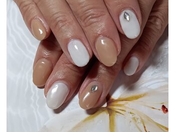 イーズ(ease)/ベージュ ホワイト