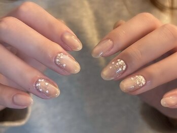 うるちゅるハートホロネイル