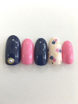 アマービレ(Amabile)/フラワーネイル¥7980