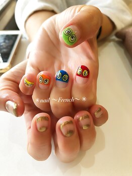 ヘアーアンドネイル フレンチ(French)/手描きアートでアシンメトリー