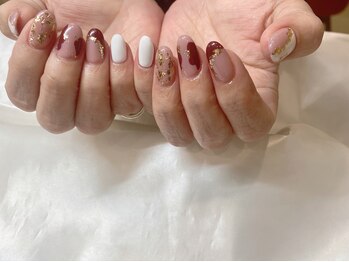 ネイルアンドアイラッシュヴィーナ ゆめタウン廿日市店 (Nail&EyeLash Vina)/ニュアンスネイル