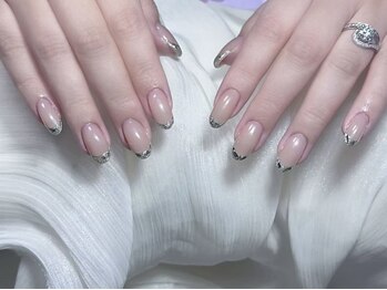 ユー(U)の写真/【パラジェル・フィルイン対応】美爪に仕上げる最高峰技術が自慢!!ワンホンや韓国系デザインが大人気♪