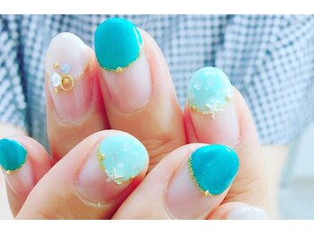 ネイルサロン ティアラリュクス 市川北口店(Tiara Luxe)/サマーネイル☆