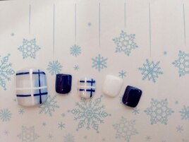 チェック柄青ラインネイル