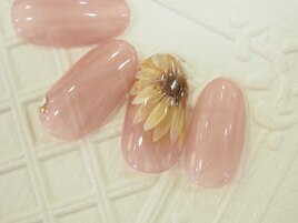ひまわりネイル¥13200～