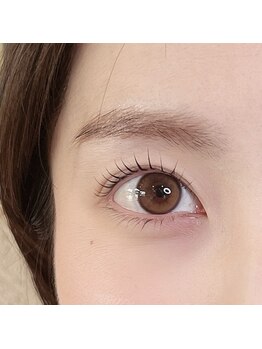 コモドアイラッシュ(comodo eyelash)/まつげパーマ