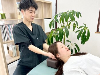 リハスル(REHASUL)の写真/【2万人超の施術人数/リピ率9割超!!】有資格者の知識と技術に基づく整体〈60分¥3980〉効果実感に自信◎