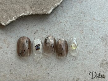 デリエ(Delie)/HAND BASIC