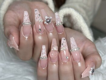 Eli Nails 新宿【エリネイルズ】《長さだし専門店/つけ放題/持ち込み/スカルプ》/ピンクネイル