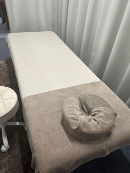 ツーベース(2BASE)の写真/効果重視の男性の方必見!!駅チカのプライベート空間サロンで心身ともにリフレッシュ!!お仕事の合間にも◎