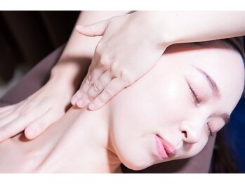 ソワンド セレネ 神戸阪急店/フェイシャルコース