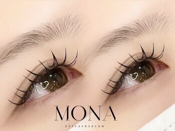 モナ 名駅(MONA)の写真/まつ毛を長く濃く見せるブラックティントパーマが人気♪技術力の高いアイリストが一本一本丁寧に仕上げる♪