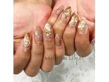 ニュアンスアートもトレンドを入れてます。