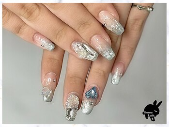 バニーラッシュ(Bunny Lash)/【持ち込みネイル】