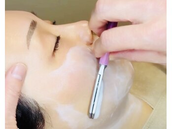 スリープ(Sleep)の写真/理容師による美肌シェービングで、透明感のある素肌へ