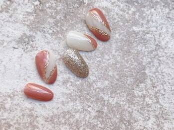 アミティー(amity)/綺麗めニュアンス