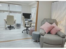 リアン(Lien)の雰囲気(店内3席)