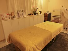 モモズアロマルーム(momo's Aroma room)/施術室１