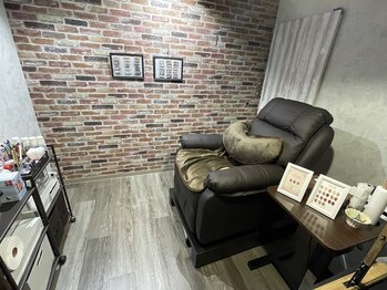 ティント(tint.)/内観