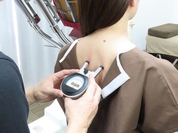 アジャストルームカイロプラクティック 東陽町院/お悩みの根本原因を探ります◎