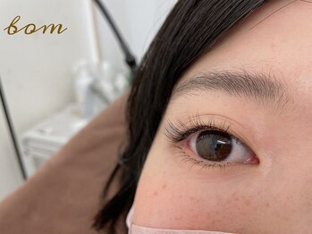 ボム(bom)/上下マツエク★アイラッシュ