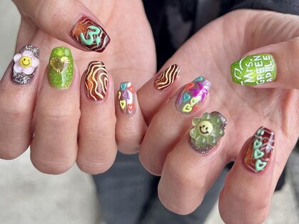 サラソージュ アチワ ネイル(SARA SO-JU ACHIWA NAIL)の写真