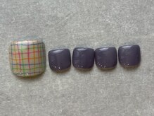 ヒアリ(HERE'Re)/フットネイル【親指アート】