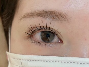 ミューモア(MiuMoa)/Aya担当 【まつ毛パーマ】