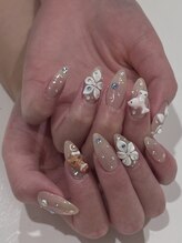 ムーイ 外苑前(mooi.)/aurora × kirakira flower