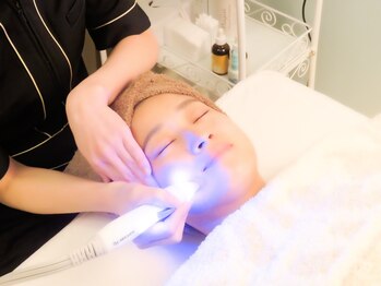 ルミエール(Lumiere)/アクアシュアH2水素フェイシャル