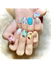 リコ(Relaxation Boutique LICO)/夏らしいカラーやデザインが人気