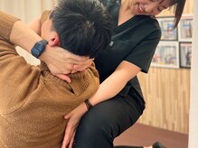ナオル整体 札幌院(NAORU整体)の雰囲気（関節を一つずつ丁寧に動かし、関節の柔軟性を高めていきます☆）