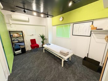 本木カイロ/内観