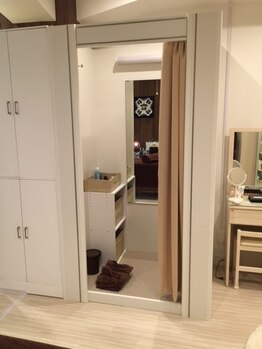 マリーアンジュ(Beauty & Relaxation salon marie-ange)/お着替えはこちらで。