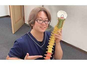 ことぶき整骨院の写真/姿勢が気になる方にもオススメ♪骨盤から全身を整えることで、体の歪みを根本から改善！