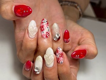 ネイル専門シェアサロンFemme