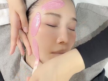 クリード(CLEAD)の写真/【フェイシャルワックス×最新美容脱毛】産毛レスでつるんとたまご肌♪正しいお顔の産毛ケアで化粧ノリUP！