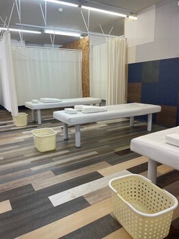 かなれ整骨院/学割U24/顔脱毛/眉毛サロン/腰痛