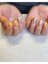 ウロネイルズ(ulo nails)/黄色とシルバーニュアンス