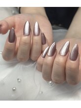 ミー(MI)/マグネットネイル