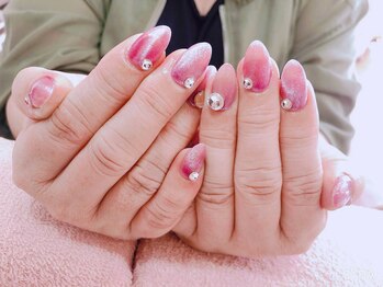 ネイルサロン ティプレシャス(T Precious)/ピンクの上品キラキラネイル☆
