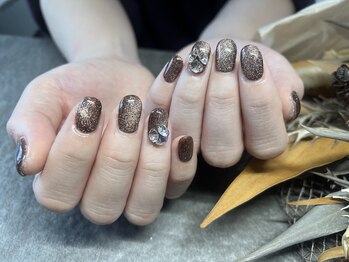 アット(Att)/マグネットネイル、立体ビジュー