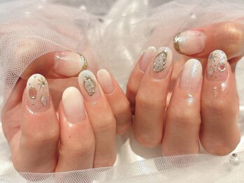 フルール/宝石ネイル