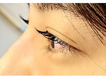 アイラッシュサロン エール(Ailes)/ラッシュリフト